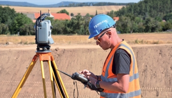 Moderní geodetické technologie na stavbě dálnice D6