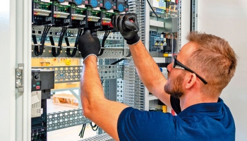 Komplexní řešení pro moderní budovy a obnovitelné zdroje energie